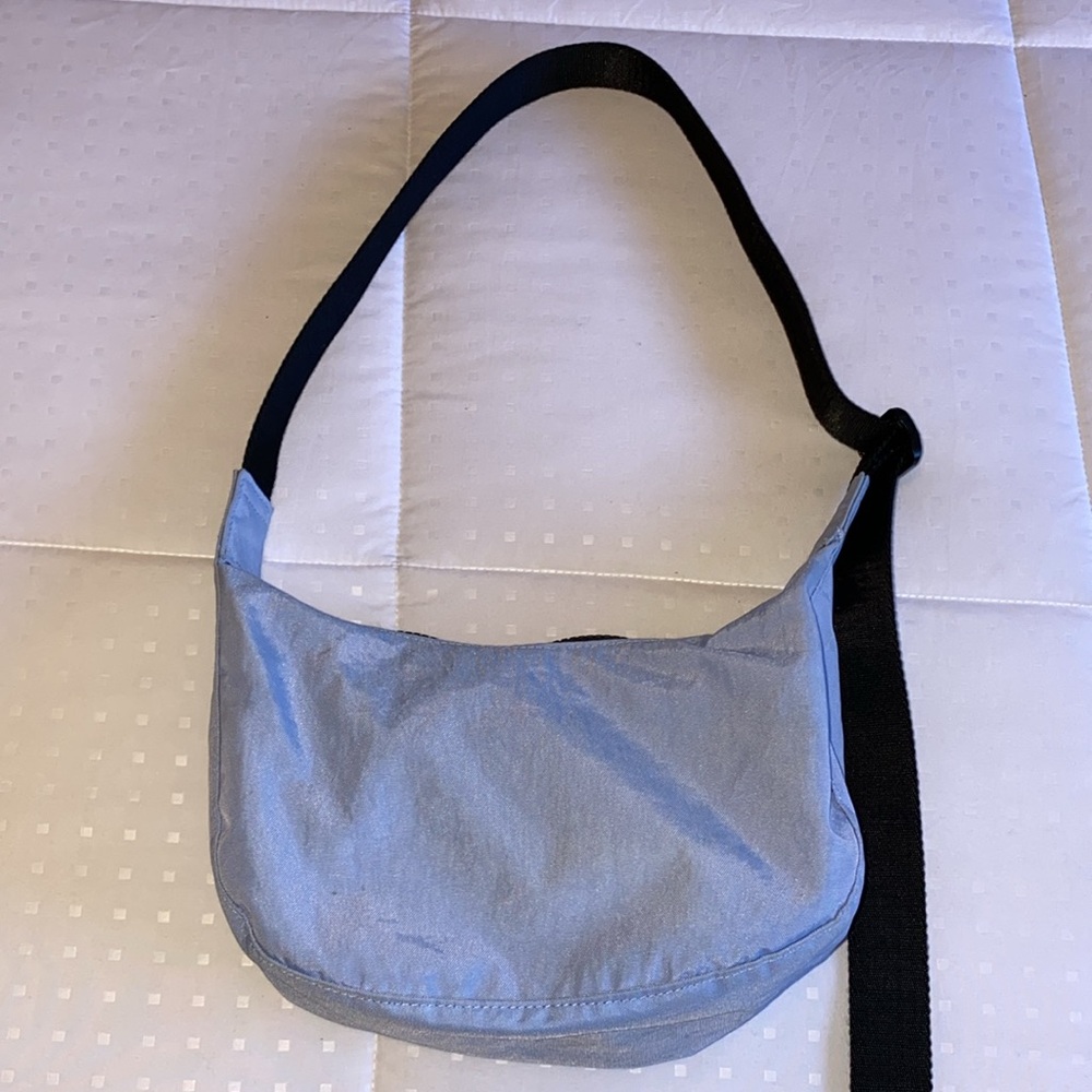 BAGGU Small Crescent Bag